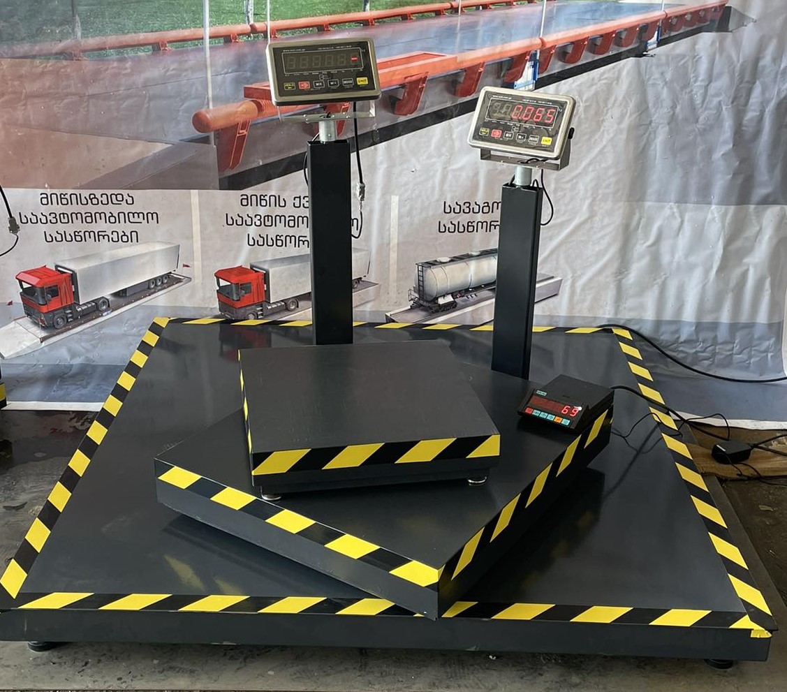 Thumbnail photo 2 for 120x150 industrial platform scale 2000 kg