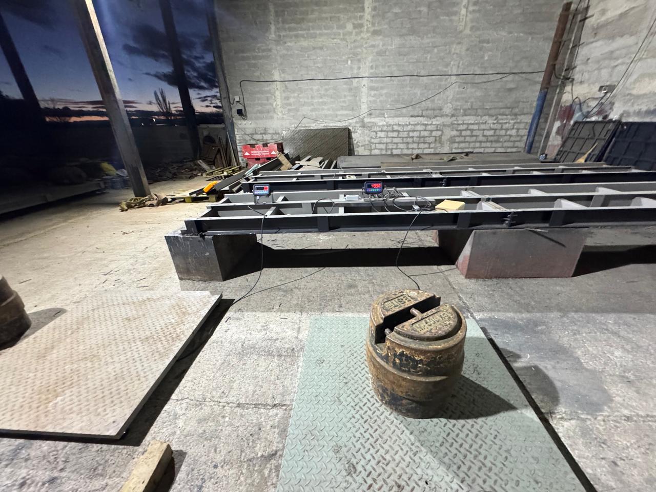 DVALI industrial scale calibration gallery photo 6