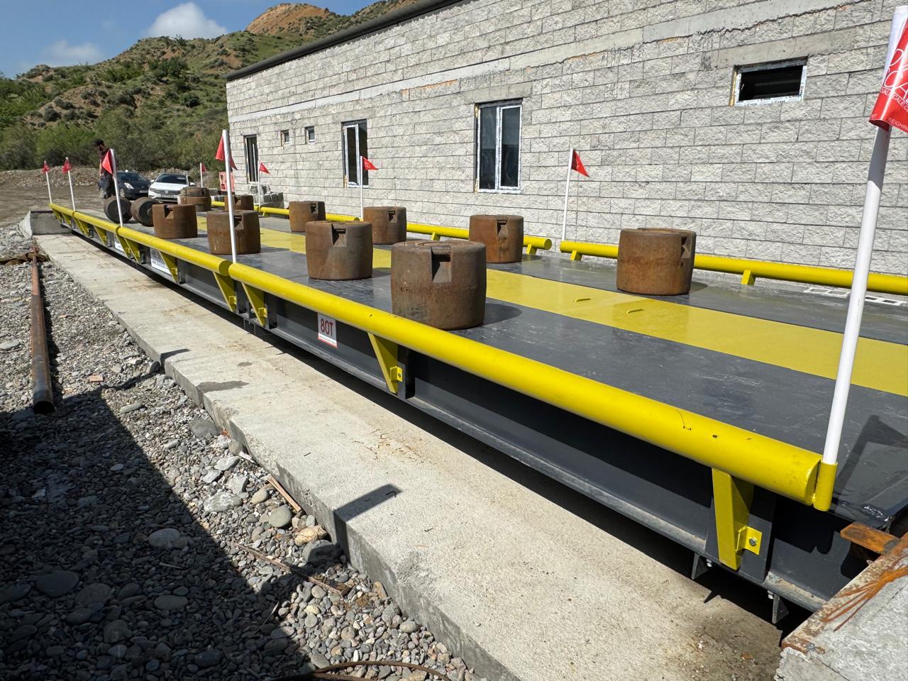 Truck scale calibration gallery photo 6