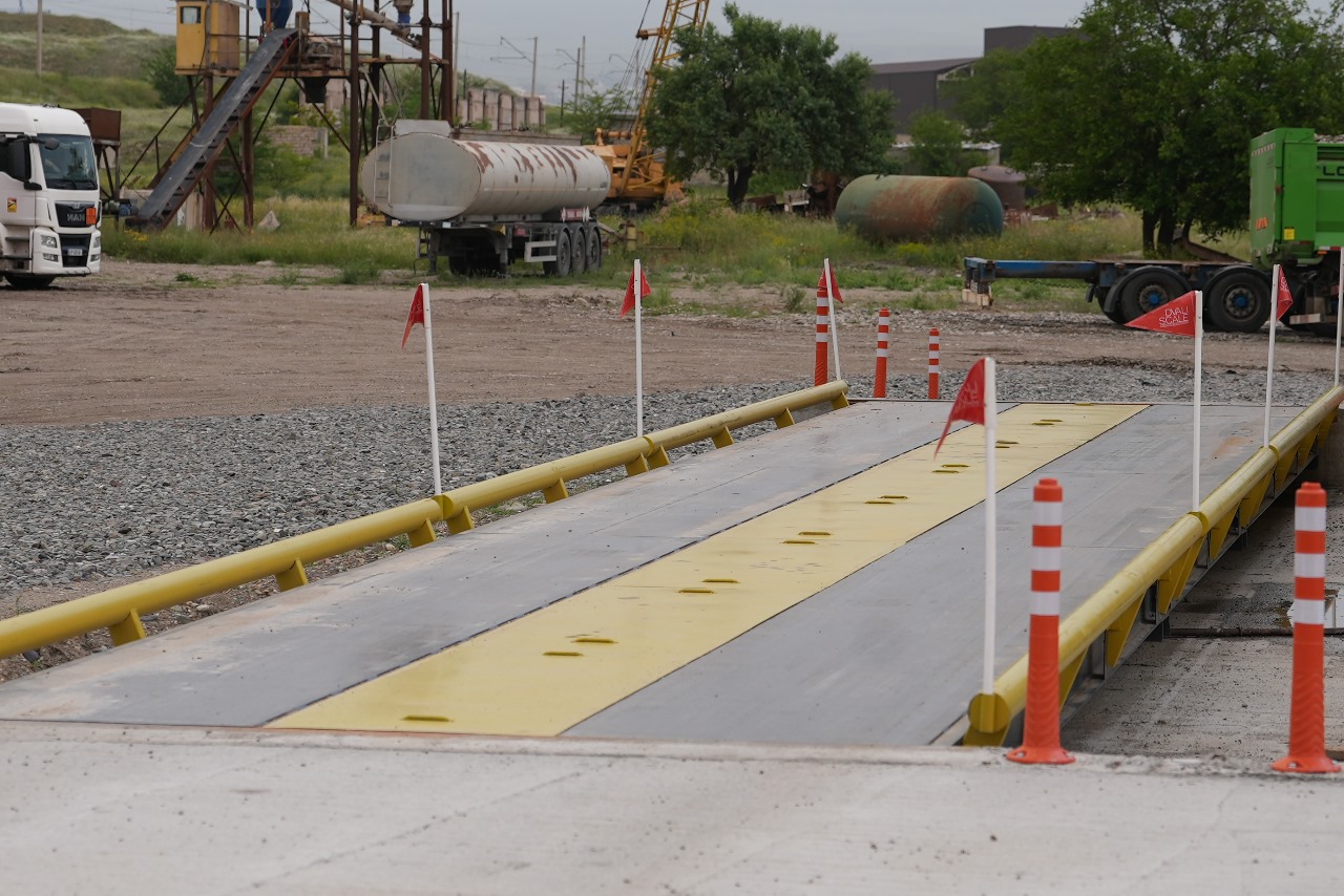 40 ტონიანი DVALI S საავტომობილო სასწორის ფოტო 4