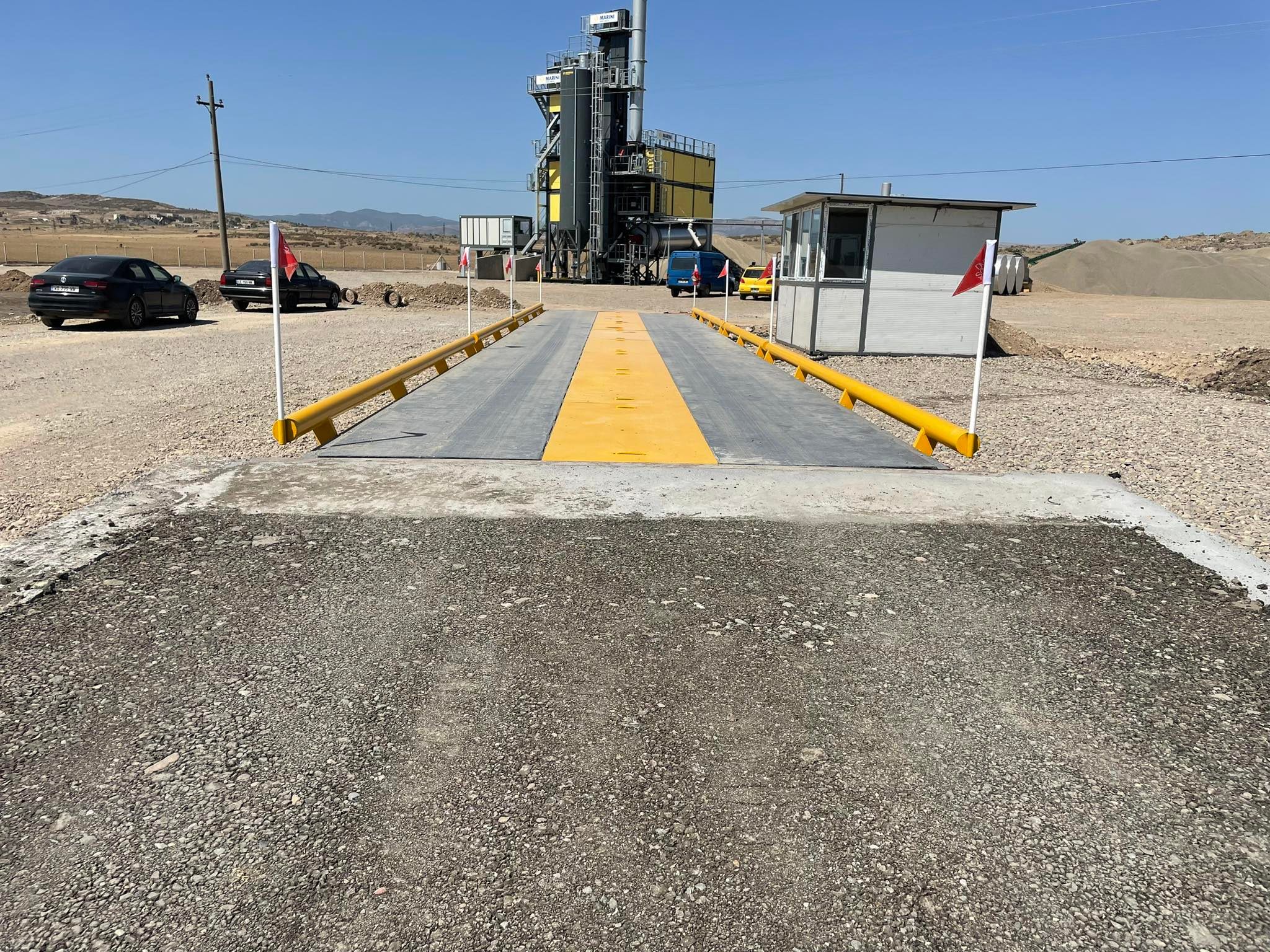 80 ton DVALI Super Heavy truck scale structure detail