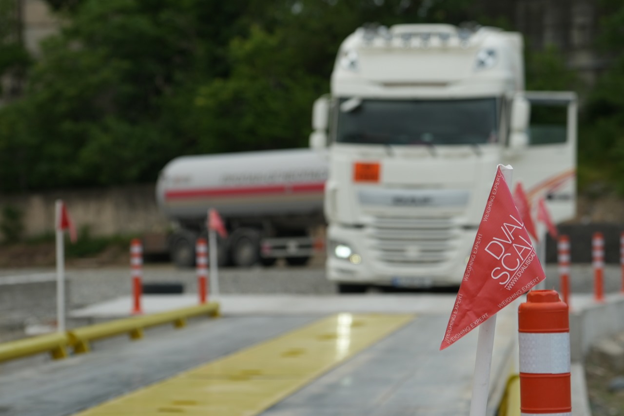 80 ton DVALI S truck scale structure detail